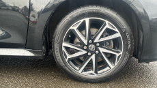 Toyota Yaris 1.5 Hybrid Design 5dr CVT Hybrid Hatchback